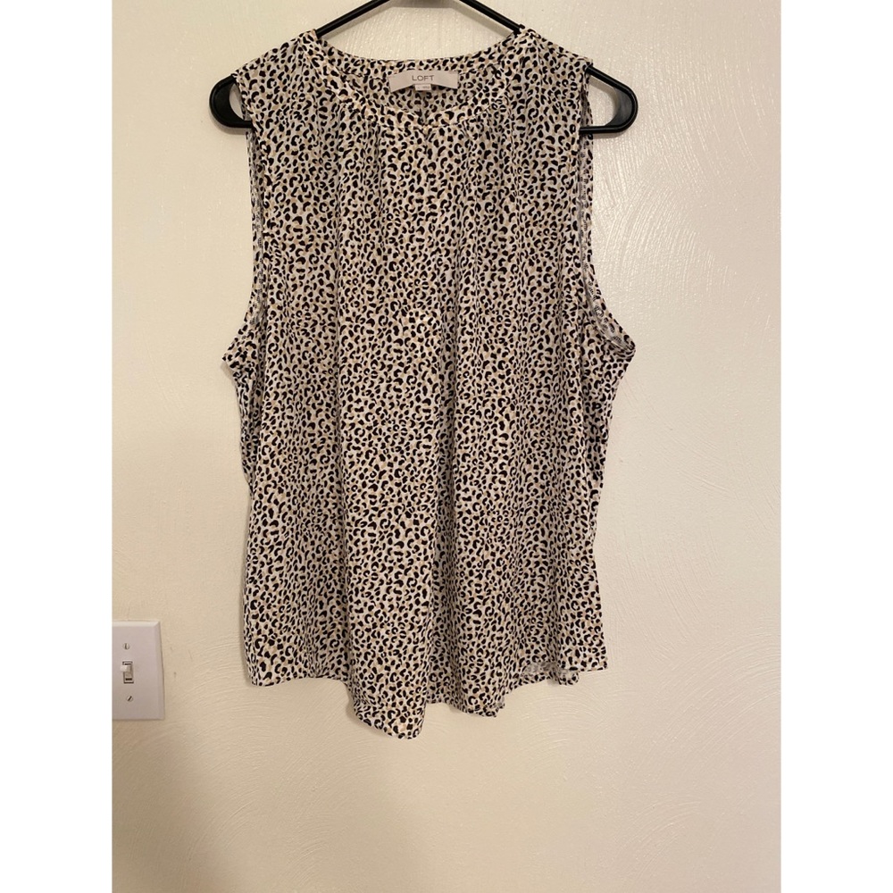 NWT loft Cheeta Print Sleeveless Blouse